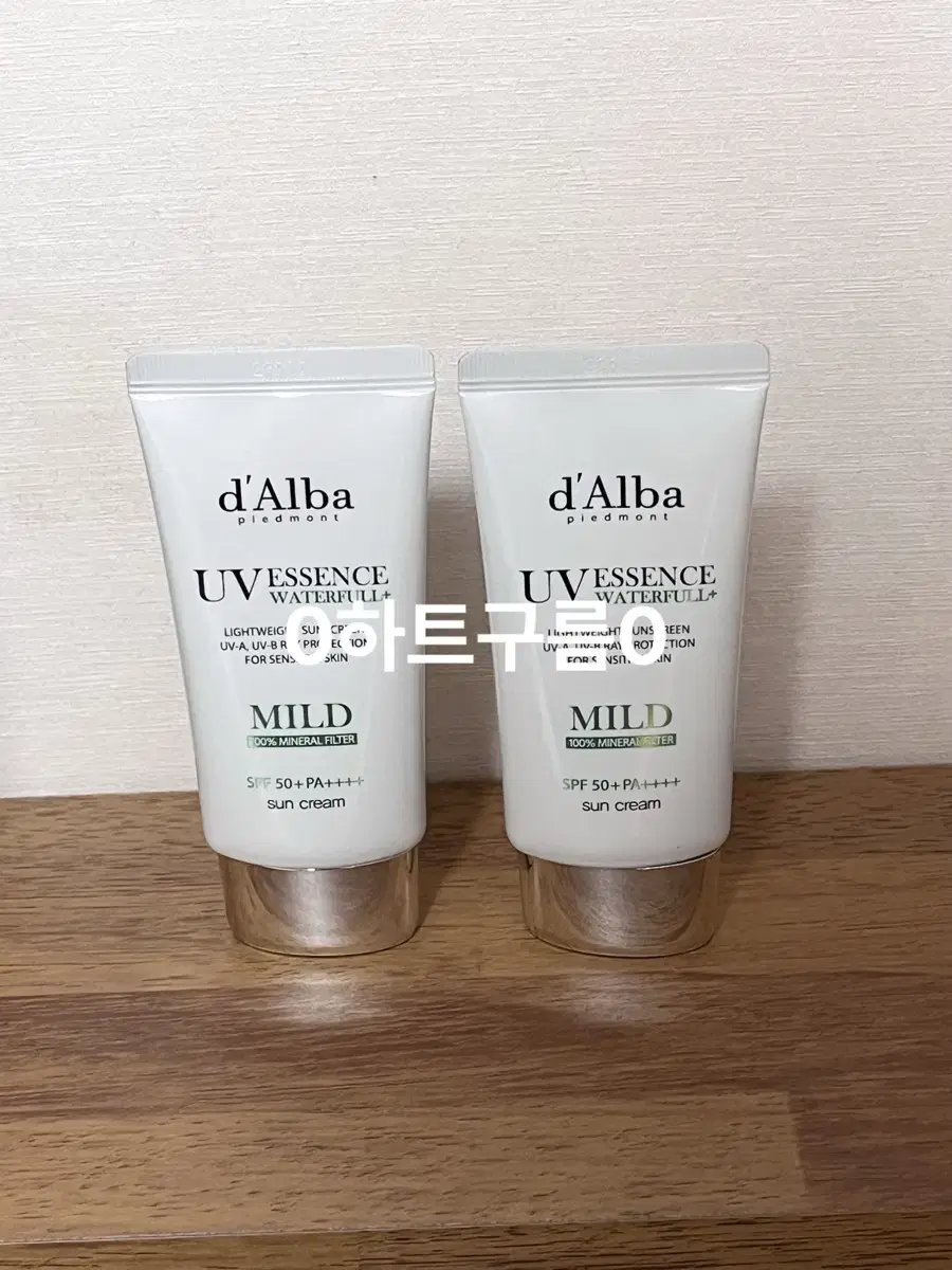 [미사용]달바 워터풀 마일드 선크림 50ml 판매